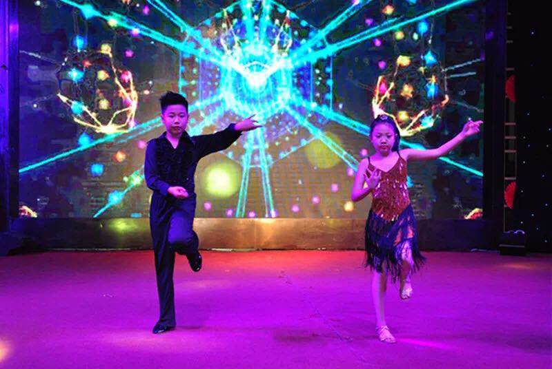 凝聚夢(mèng)想&bull;同心同行 &mdash; 華俄激光2018春節(jié)聯(lián)歡晚會(huì)圓滿結(jié)束