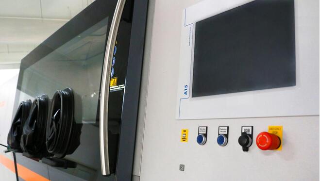 亞洲首臺、國際成形尺寸最大金屬3D打印設備落戶鑫精合