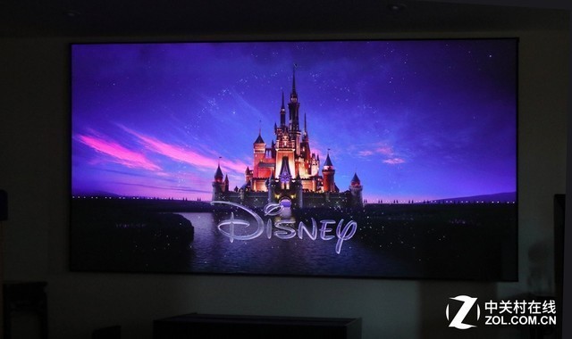 超短焦大屏 百吋激光家庭影院直擊 超短焦大屏 百吋激光家庭影院直擊