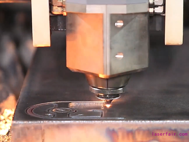 激光切割機正在逐漸向節(jié)能精細改進