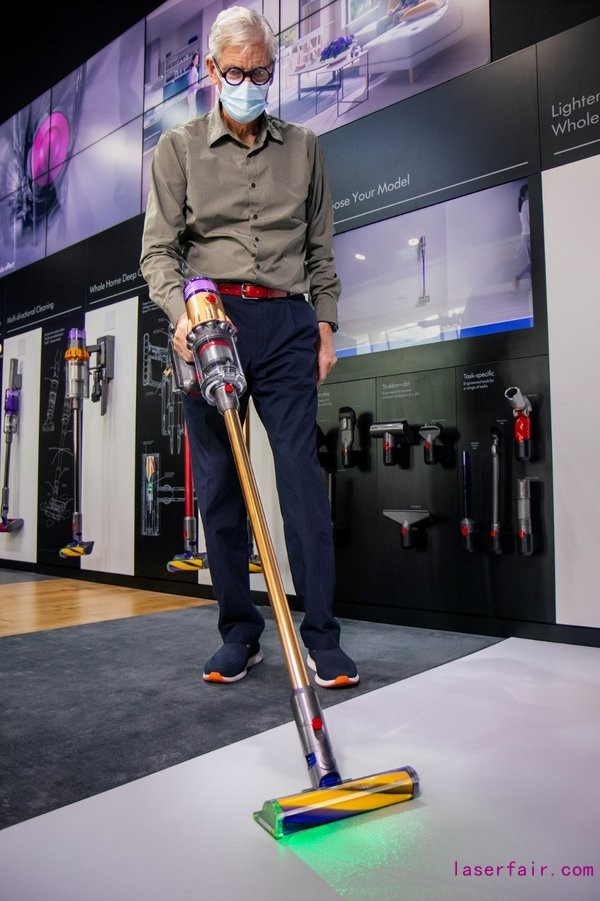 以激光科技革新清潔體驗(yàn)，灰塵探測、傳感測量、分類統(tǒng)計(jì)一步到位