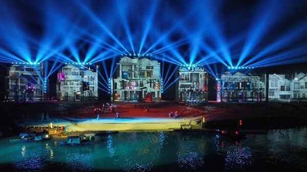 光峰科技激光投影點亮嶺南騎樓 光影藝術(shù)喚醒僑鄉(xiāng)文化記憶