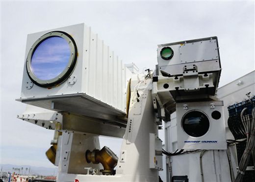 美國(guó)海軍激光演示平臺(tái)。